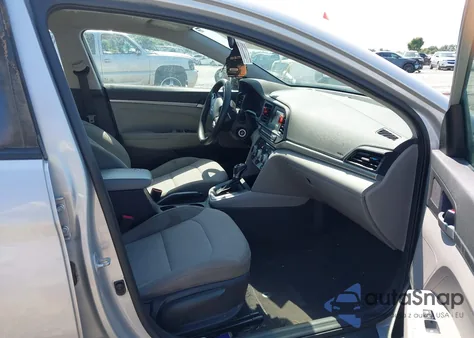 2019 Hyundai Elantra Se из США, поврежденный, VIN 5NPD74LFXKH480705